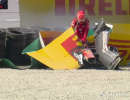 勒克莱尔登顶F1修车榜勒克莱尔2026赛季目前拿到两个分站冠军，三次杆位。可一