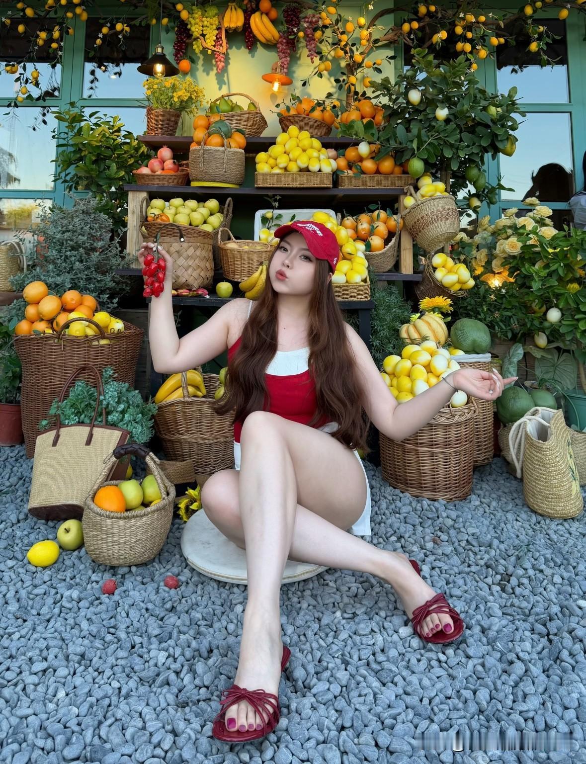 Fruitsandgirls