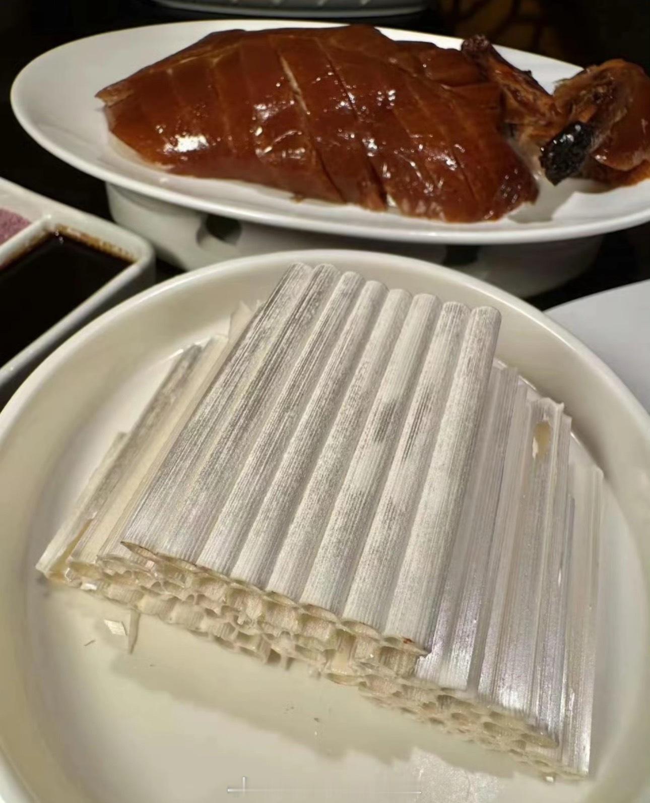 北京的烤鸭现在已经进化到这种程度了吗