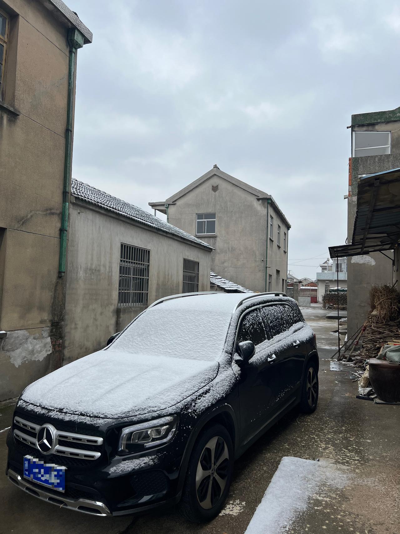 23款的GLB220时尚，803版本。