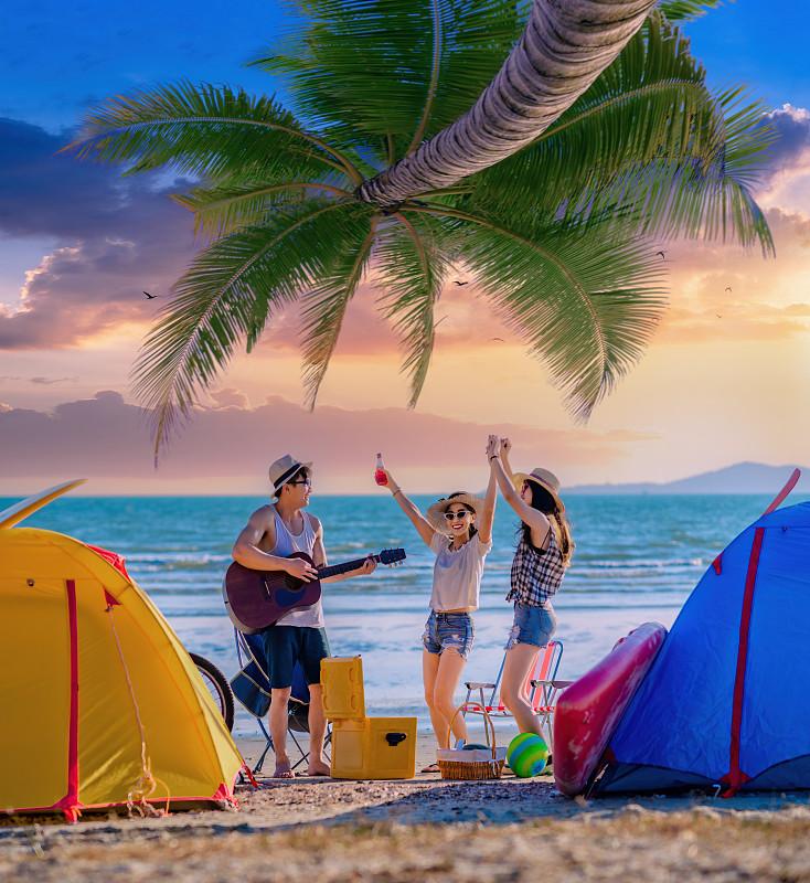 高一学生家说：“她孩子说太累了，要请假一天不上学了，太困了，心脏痛！”后来家