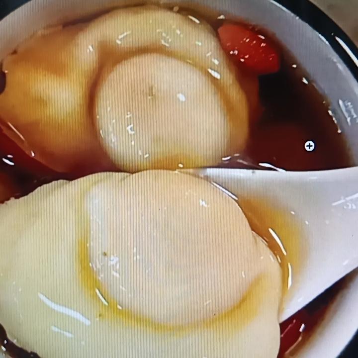 天冷了，手脚冰凉、气色不好真的太难受。我之前也是这样，后来试过两款汤，效果超棒。