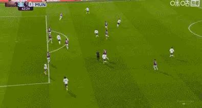 谢什科单场进2球，追平此前16场英超进球总和好的迹象是，他插入禁区作业威胁还是很