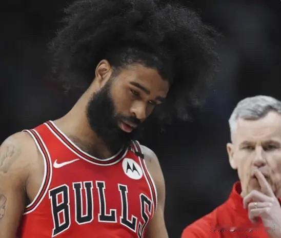 根据美记EvanSidery的报道，公牛愿意在合适的价格下交易科比-怀特。