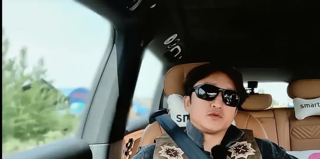 邹市明跟他媳妇冉莹颖说的那句“很愧对你，在你要追求梦的年纪跟着我”，一下子把人看