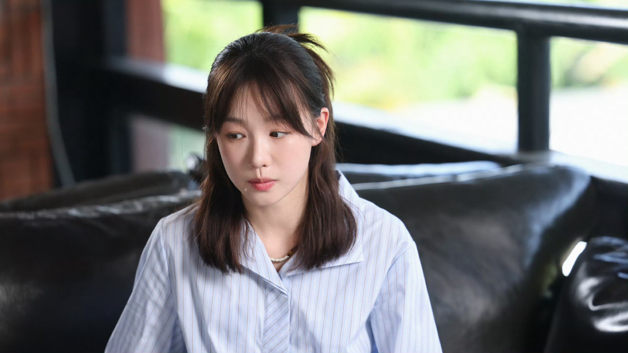 真的这个徐梦洁好美呀！小彩虹的眼神戏很棒哦