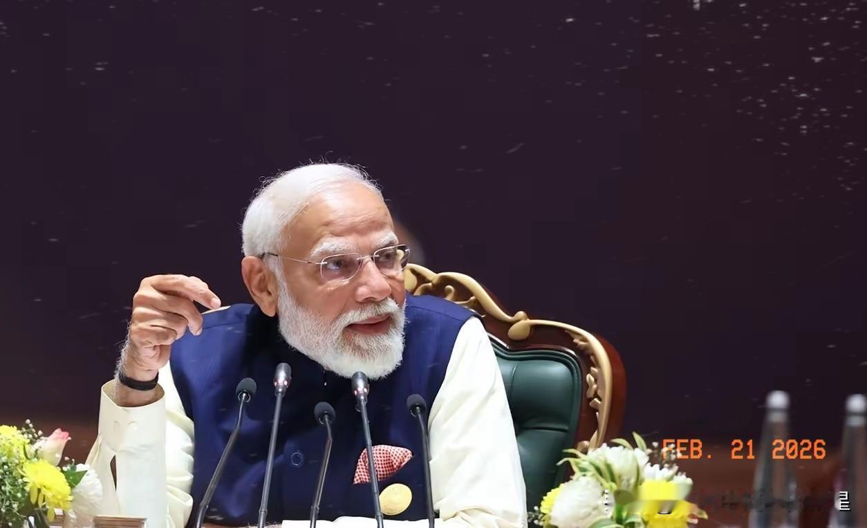 印度天塌了当地时间2月20日，特朗普对外宣称：已经签署了对所有国家征收10%的