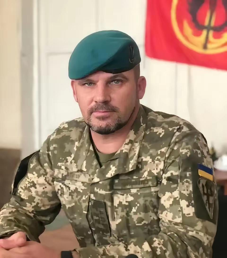 【精疲力竭】俄罗斯卫星通讯社11月21日报道，乌克兰部队总参谋长格纳托夫在谈到