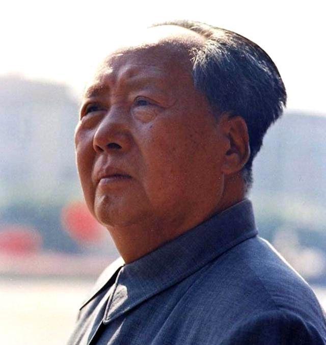 毛主席的5大遗憾：第一：差点活到一百岁他生前曾说：“七十三八十四，阎王不叫自己去