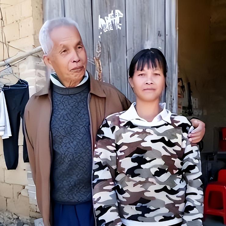 “这也太猛了！”容县黎村镇太和村，提到梁二这个名字，当地村民几乎无人不晓，他被网