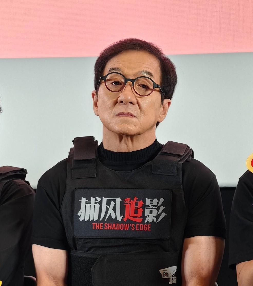 有没有跟我一样，再次看到成龙的电影，有种说不上来的感觉？已经记不清他是什么时