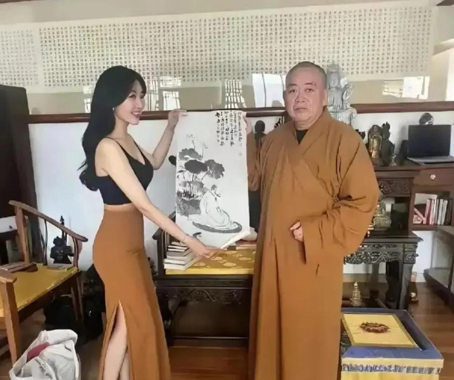 释永信被查后，有人说他酒肉穿肠过，美女身边留，孩子绕膝转，佛祖在心中，无视佛门戒