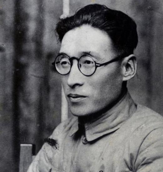 1949年，叛徒徐梦秋向刘伯承请求安排工作，却换来毛主席的雷霆震怒：立刻将其逮捕