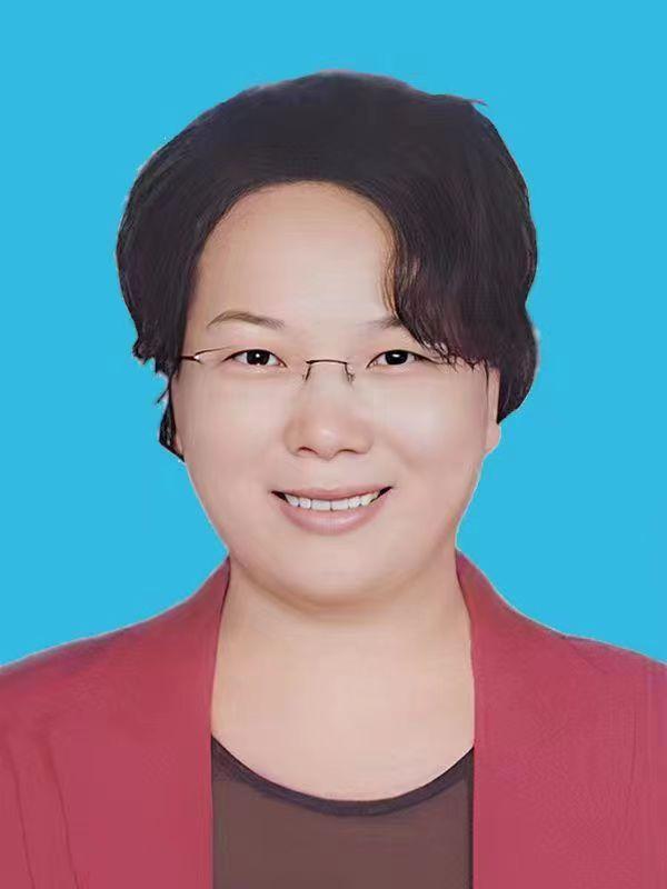 那个说要“执行司法公正最后一公里”的女主任，自己却倒在了半路上，给公职群体敲响警
