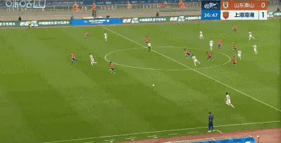 丢人！5外援踢不过单外援！中超联赛第6轮，山东泰山主场迎战上海海港，首发阵容方