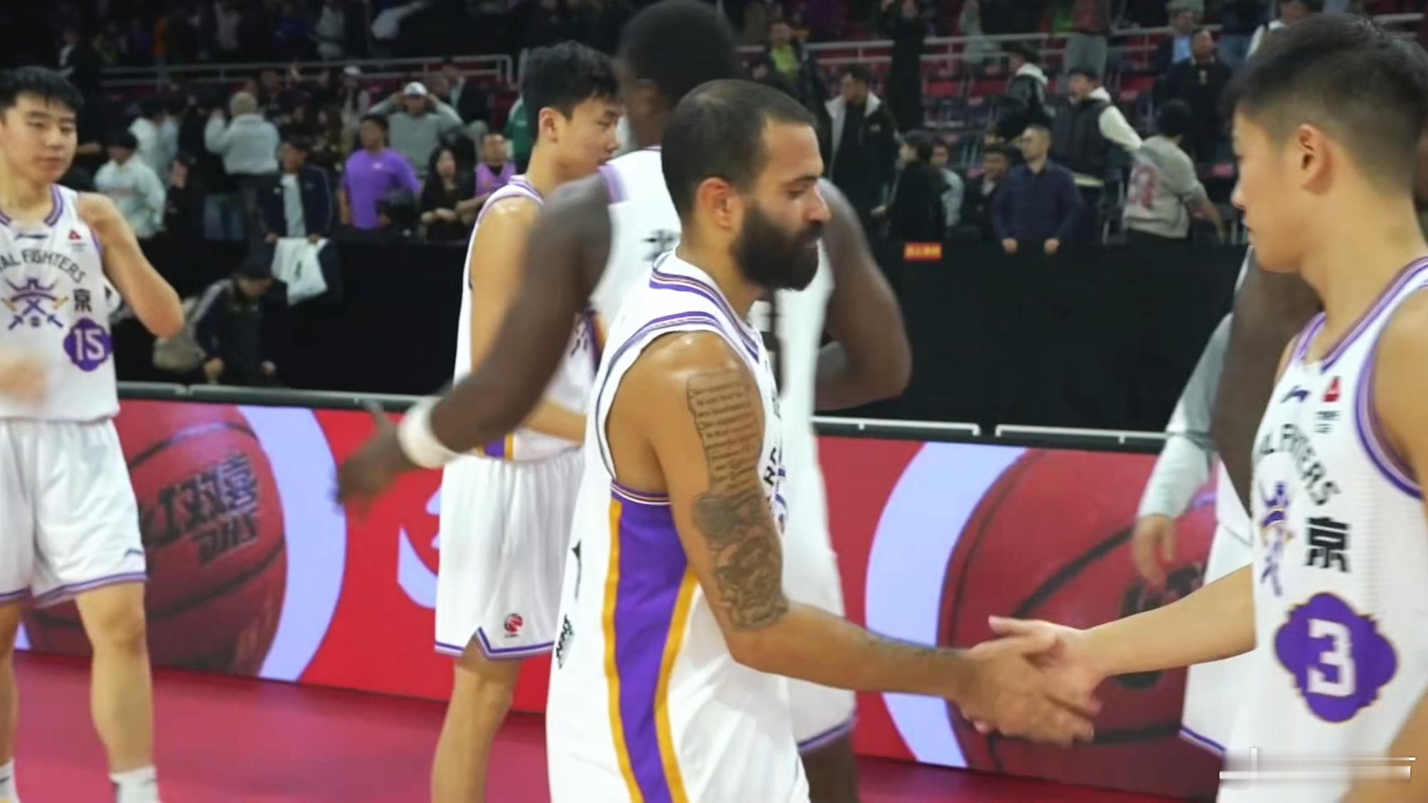 CBA俱乐部杯恭喜北控男篮拿下首胜！这也是新赛季正式比赛的开门红，里勒23分钟