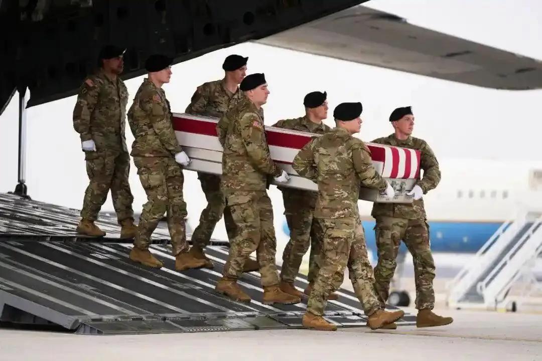 美国《纽约时报》报道称，伊朗这次不按套路出牌，导致美军损失惨重。该报指出，伊朗