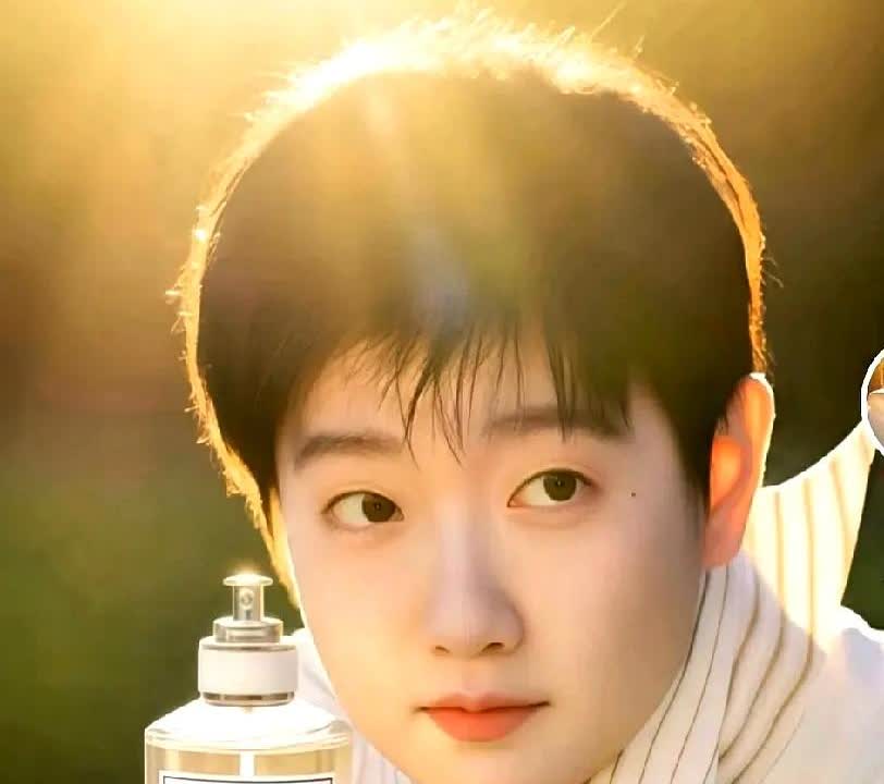 孙颖莎嫁的人不是王楚钦？那热搜第一已经预定。2017年，孙颖莎刚