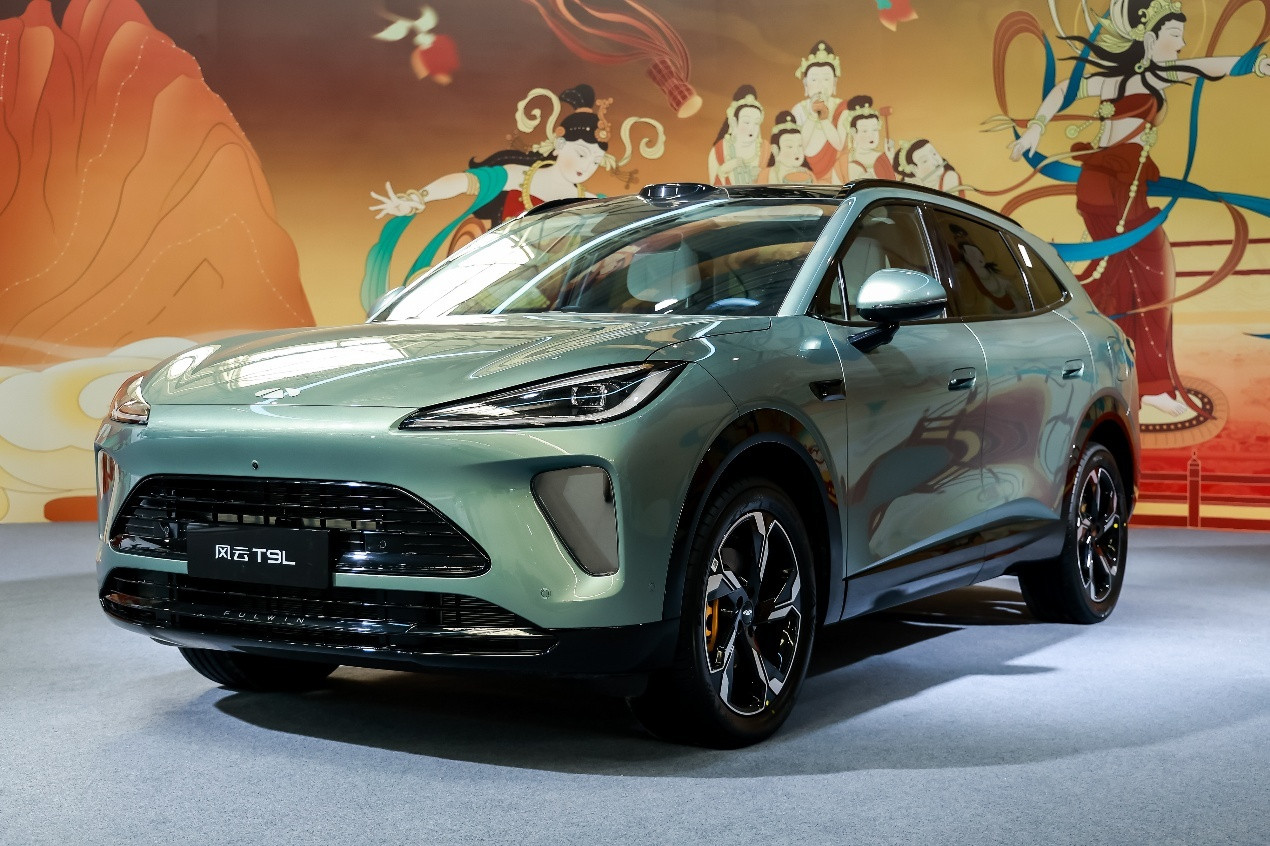 闷声卖车的大奇瑞发布了风云T9L预售13.99-16.99W1.5T混动发动机+