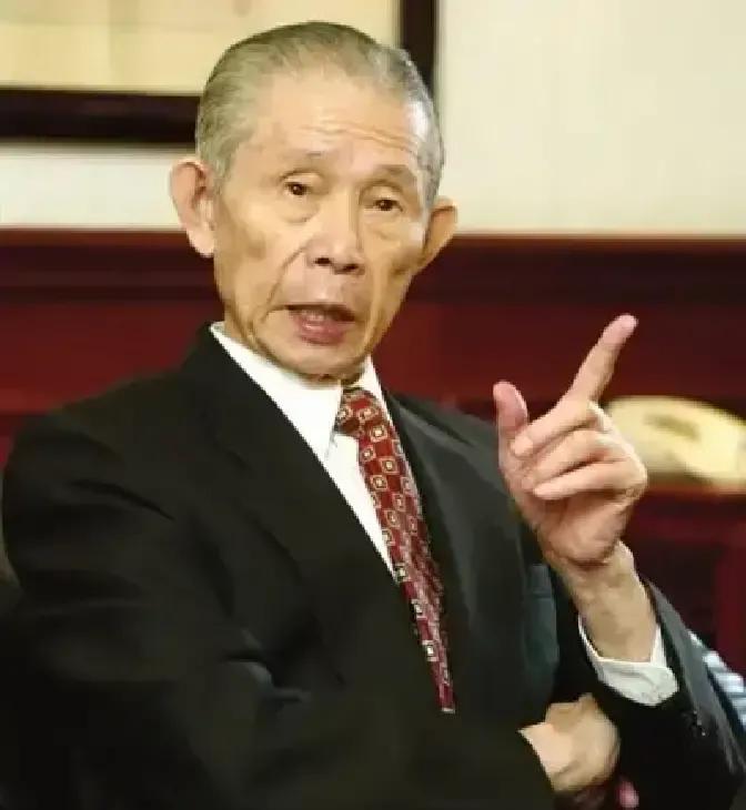 王永庆一走，子女们才发现老爹在瑞士银行锁了四百亿，动不了，只能眼巴巴看钱按年打给