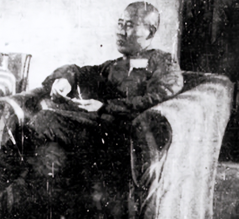 1948年11月30日，东野主力入关，林彪看着浩浩荡荡的部队感叹道：“我不入关还