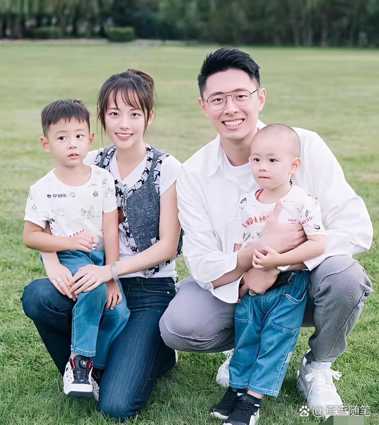 买超双亲的择媳标准，实在令人百思不得其解。昔日对张嘉倪诸多苛责，八年相伴