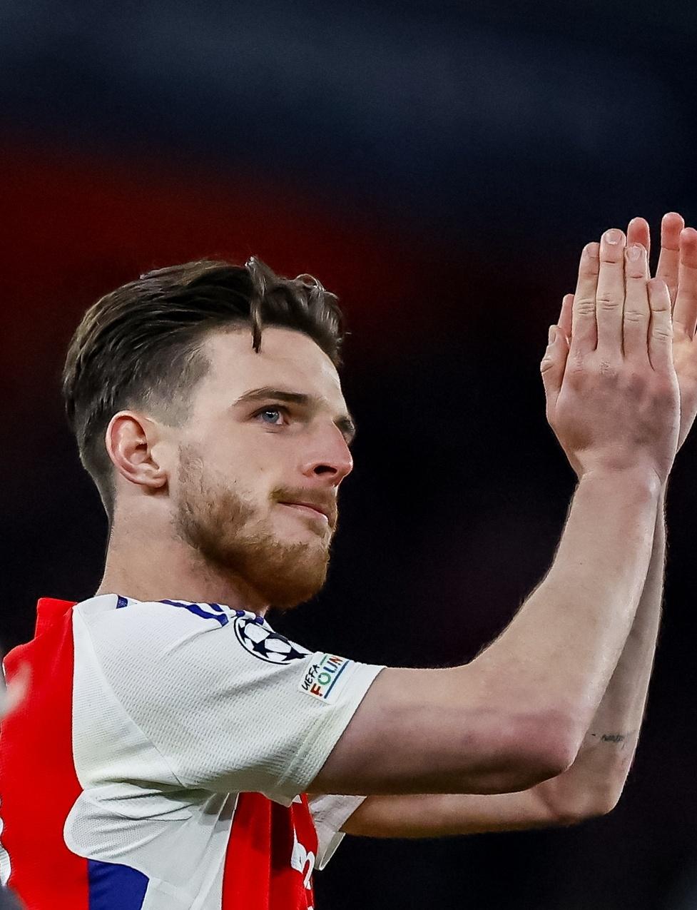 阿森纳赢的真惊险，不过好在赢了，回去好好休息好好总结，接下来灭布莱顿，还是老毛病