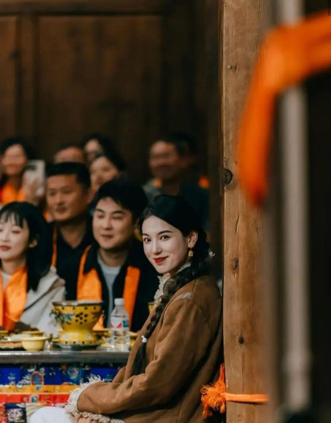 中国版宋慧乔走红韩国，美出圈背后藏着啥？最近，一位来自中国云南的藏族姑娘永宗，