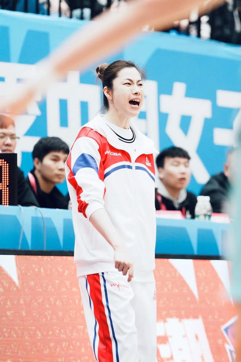 WCBA之天下没有不散的筵席！伤病是阻碍球员延长职业生涯的致命点！这个赛季