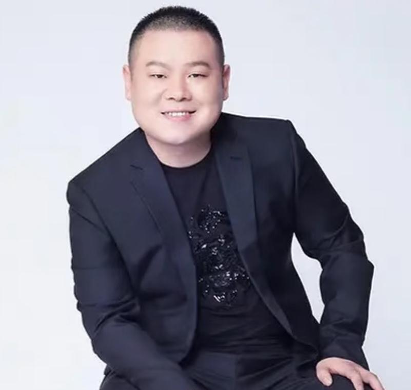 岳云鹏缺席春晚，这事儿真不怪他？我听说，央视今年的门槛高得吓人。连续多年被观