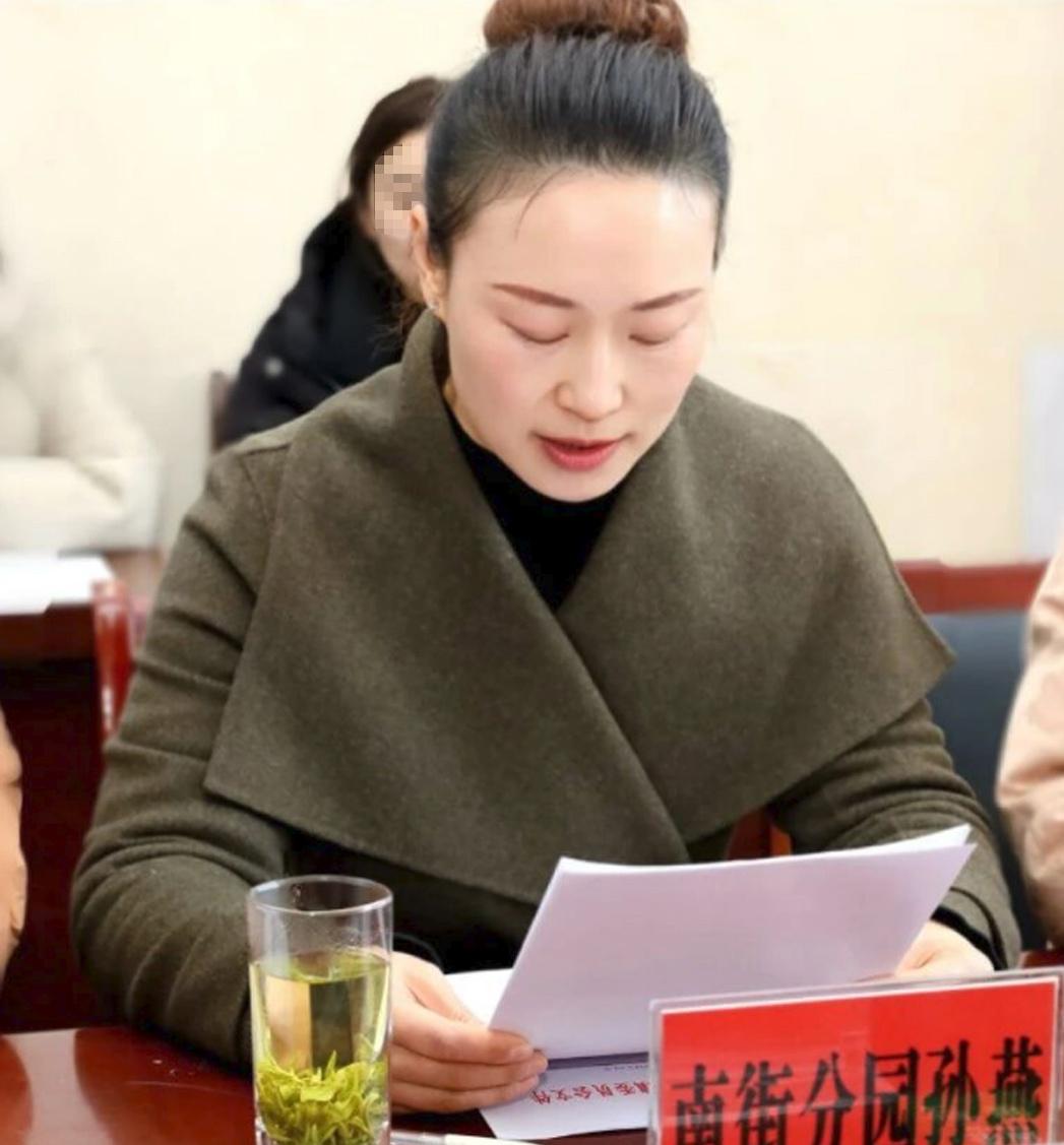 大开眼界，一个小小的幼儿园园长也上了热搜，今天刷到了泰兴市黄桥镇幼儿教育集团南街