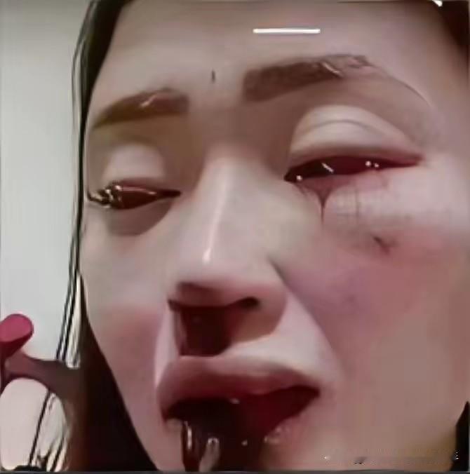 英国留学毕业的深圳女孩，不顾父母以死相逼的反对，带着178万现金陪嫁，跟着印度男
