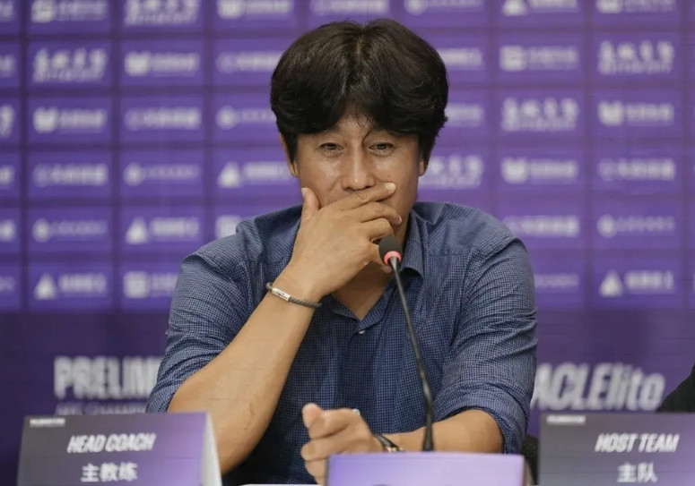 才高兴了一个晚上，好多球迷就开始担心周六成都蓉城与青岛海牛的比赛了。说好的为了亚