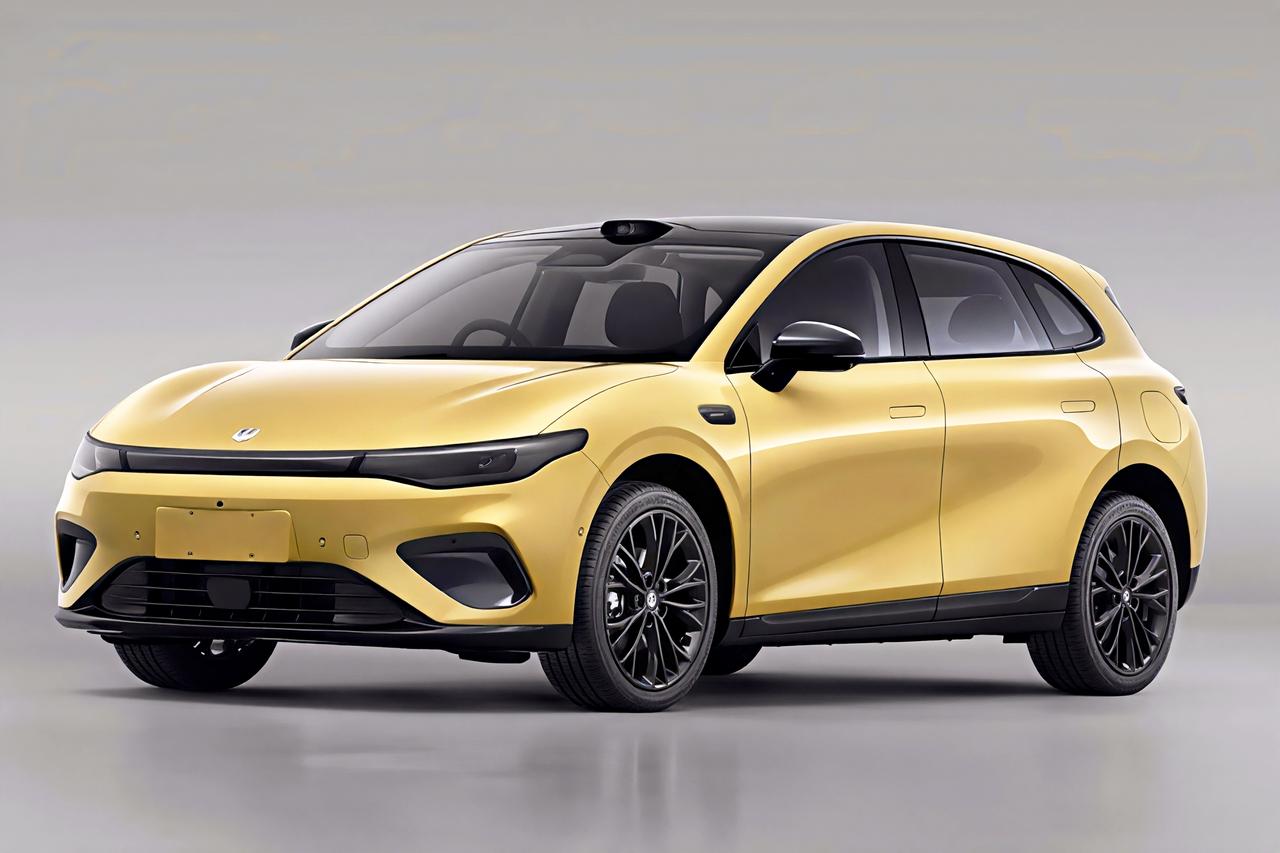 零跑Lafe5，如果定价6.98万起，将会血洗小型车市场。零跑Lafe5