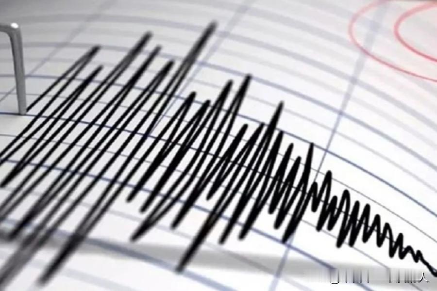 日本又地震了！根据央视援引日本气象厅发布的数据，当地时间16日14时38分左右