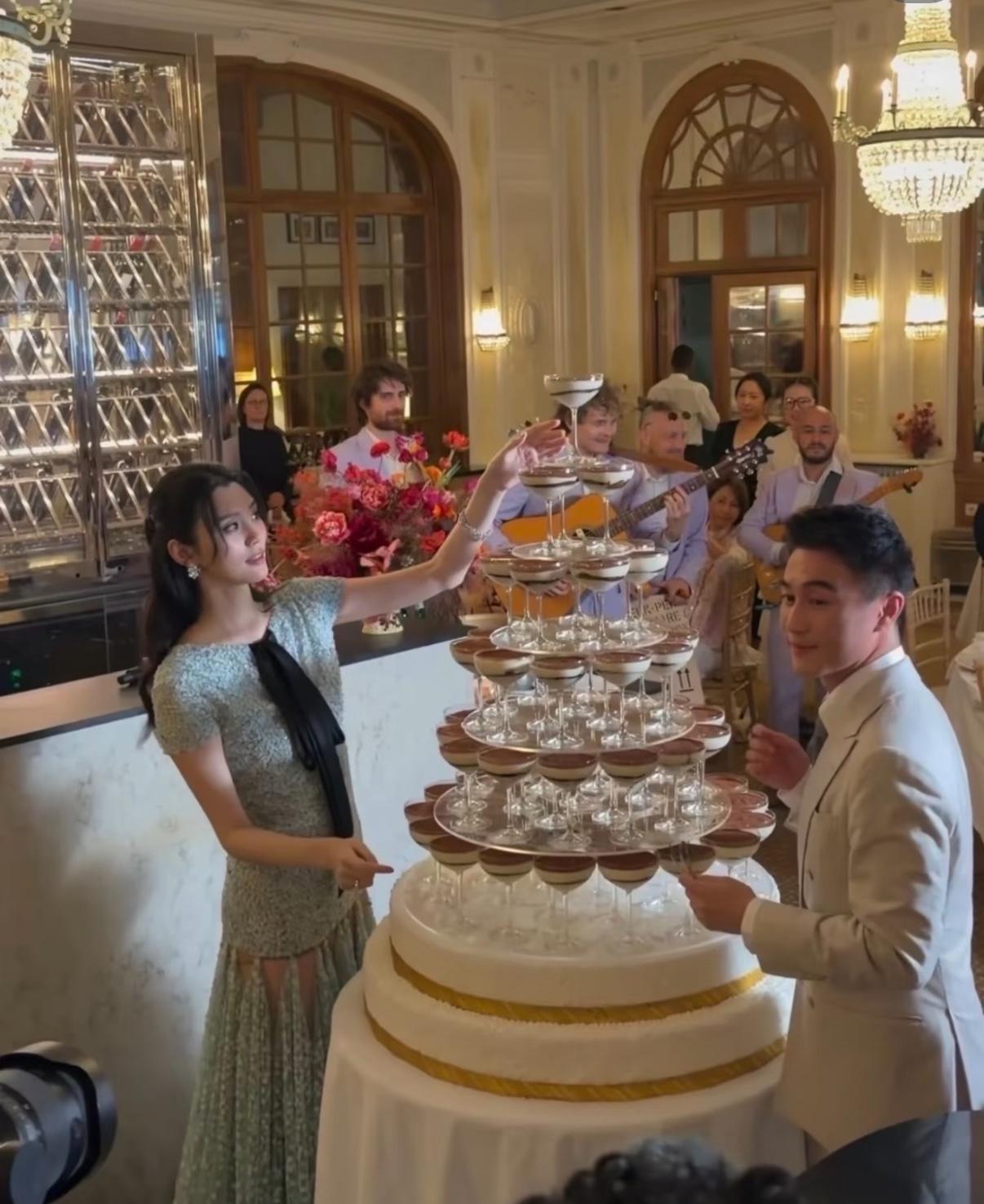 我的妈呀！奚梦瑶的婚礼场地租借费都要8000万！网友：我家几辈子都挣不到这个钱