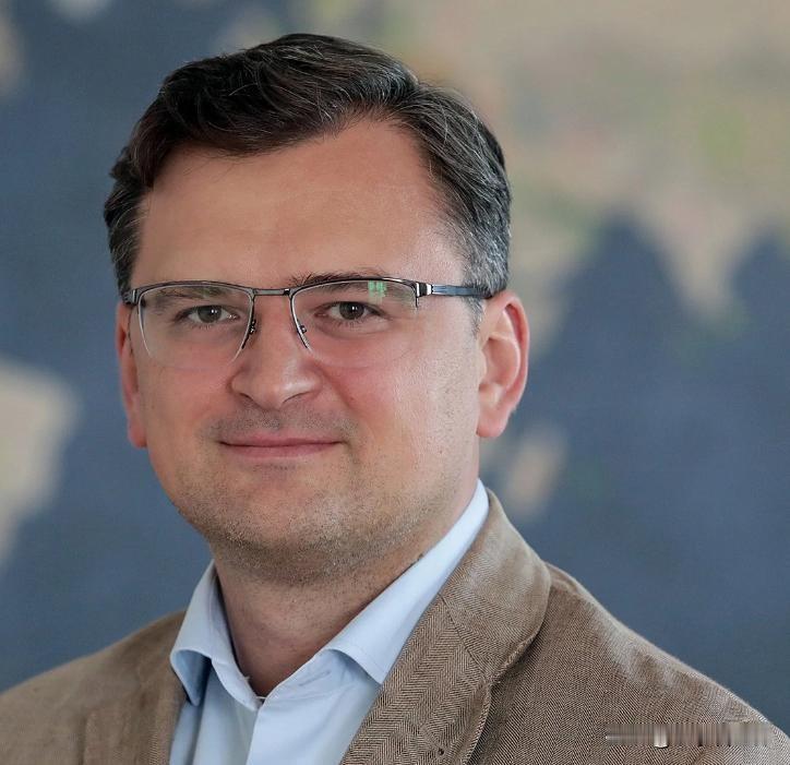 【前乌克兰外长：乌克兰没有“资源”回到1991年的边界】基辅时间2026年4月