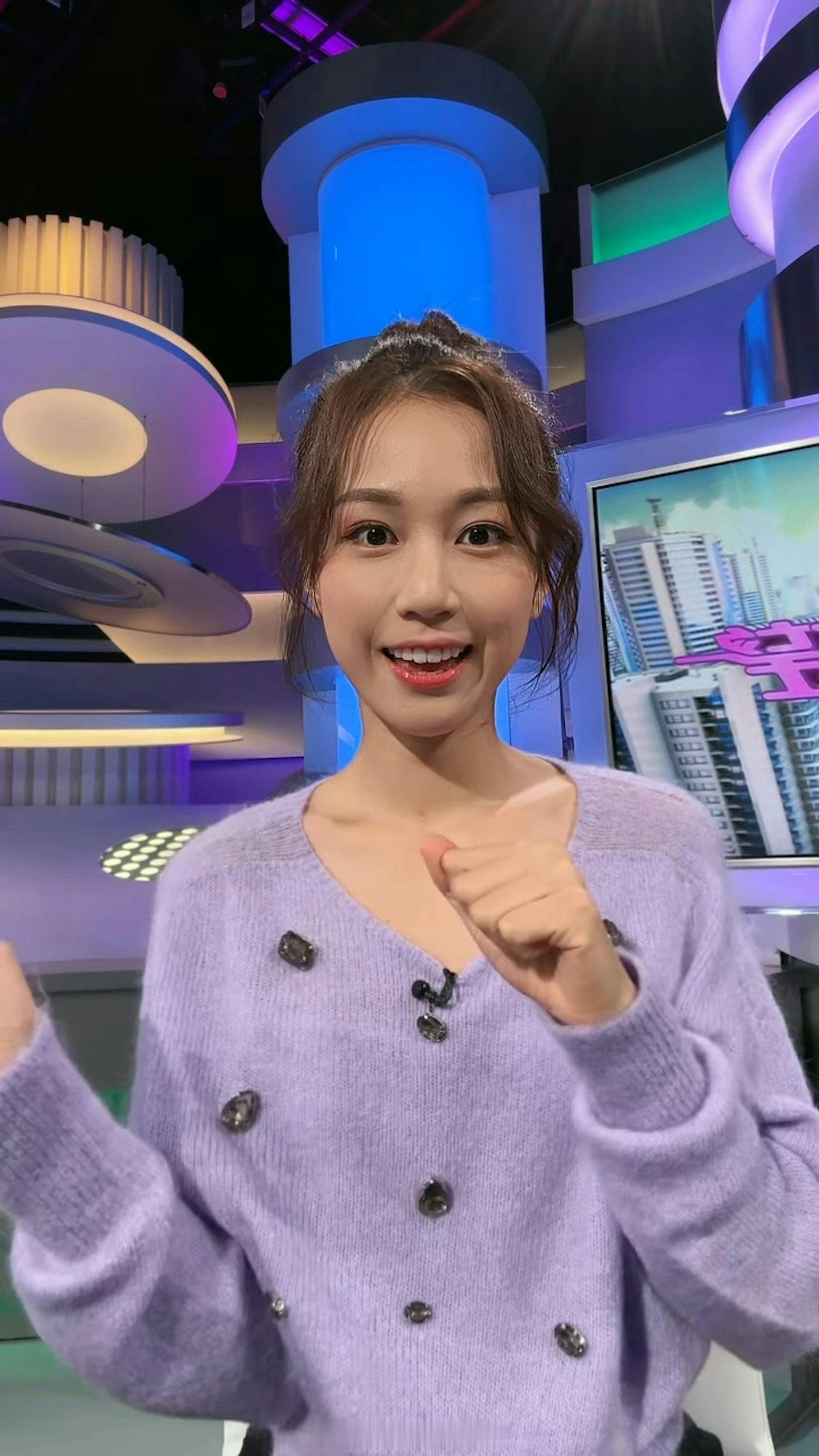 何沛珈专访｜寻求灵魂伴侣想同佘诗曼演闺蜜对于被封为“东张女神”，她起初感到受