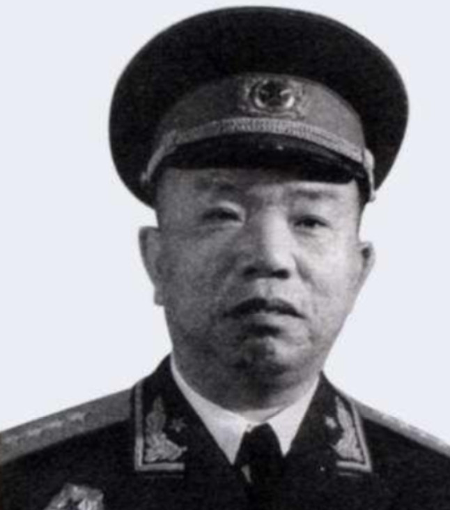 1928年开国大将王树声被敌人追杀，一位大娘将其拽进家中，敌人高喊：抓住王树声赏