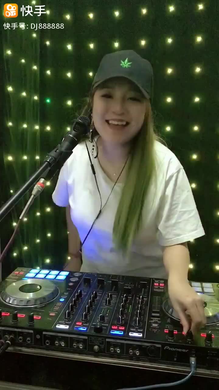 给你们+降调伴奏版_土豆视频