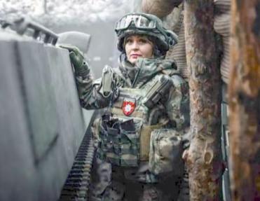 亚速旅俘虏费多托夫的实话算是把这层窗户纸捅破了——乌军女兵这事儿，压根就没按