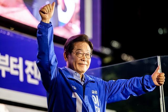 抢救支持度，李在明掀翻韩国“祖宗之法”：押上政治生涯的豪赌，赢了封神输了入狱？改