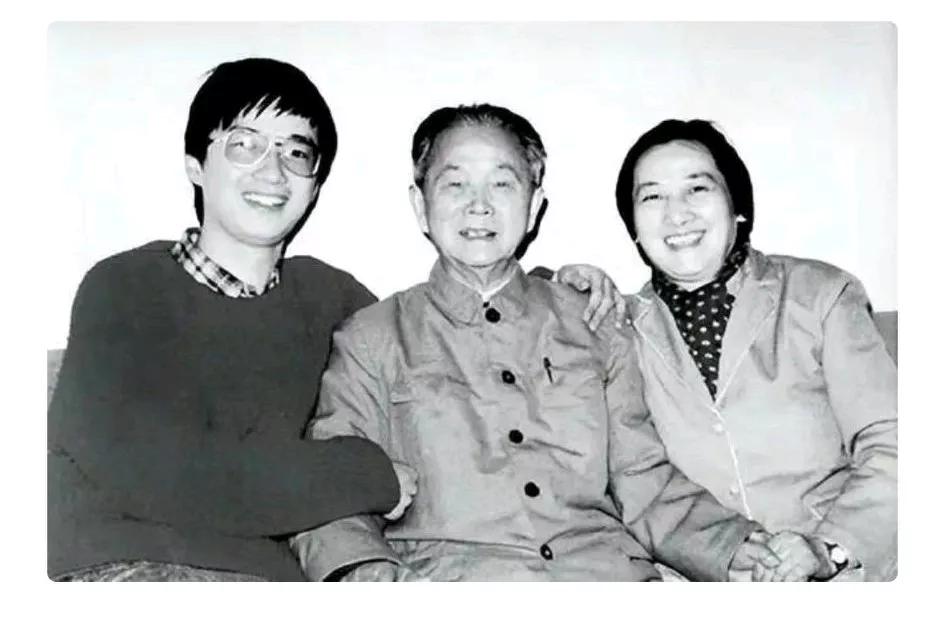大跃进时期，河南的吴芝圃、四川的李井泉、安徽的曾希圣、山东的舒同、甘肃的张仲良，