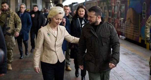 ☔60岁大爷还要上前线？乌克兰算了一笔账：租个机器人比雇士兵划算多了，乌克