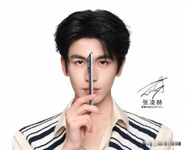 联想发布会直接扔出个“王炸”！新机motoX70Air发布，5.99mm刷新