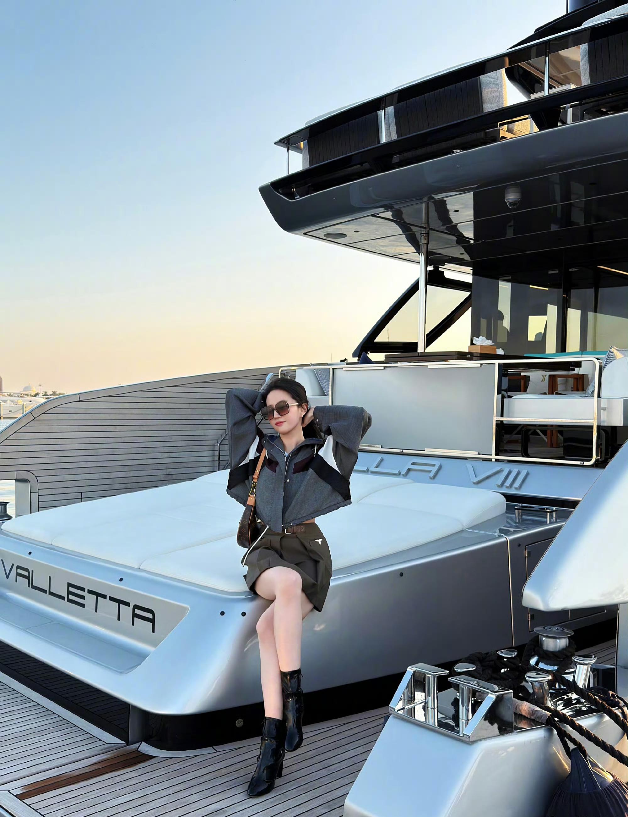 阿布扎比 刘亦菲阿布扎比 刘亦菲阿联酋首都阿布扎比旅游代言人 刘亦菲 ...