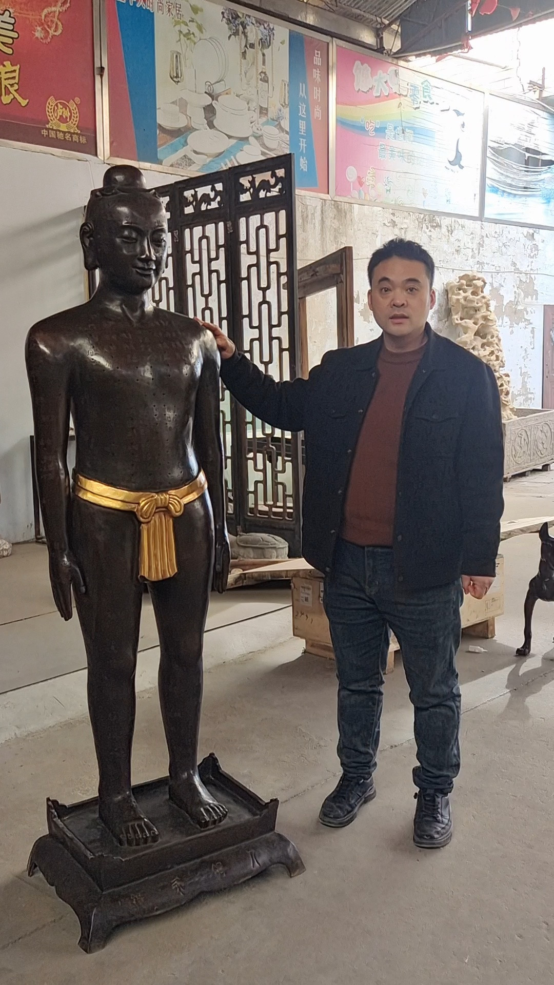 记百穴，不如悟六个字：前后、上下、左右网友分享：我姑父做推拿二十多年，又学针灸，一干就是十年。脑子里