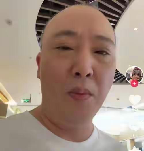 网红夫妻“柴怼怼”被刑拘：直播间4万的玉，鉴定仅值3509元网红“柴怼怼”夫妻