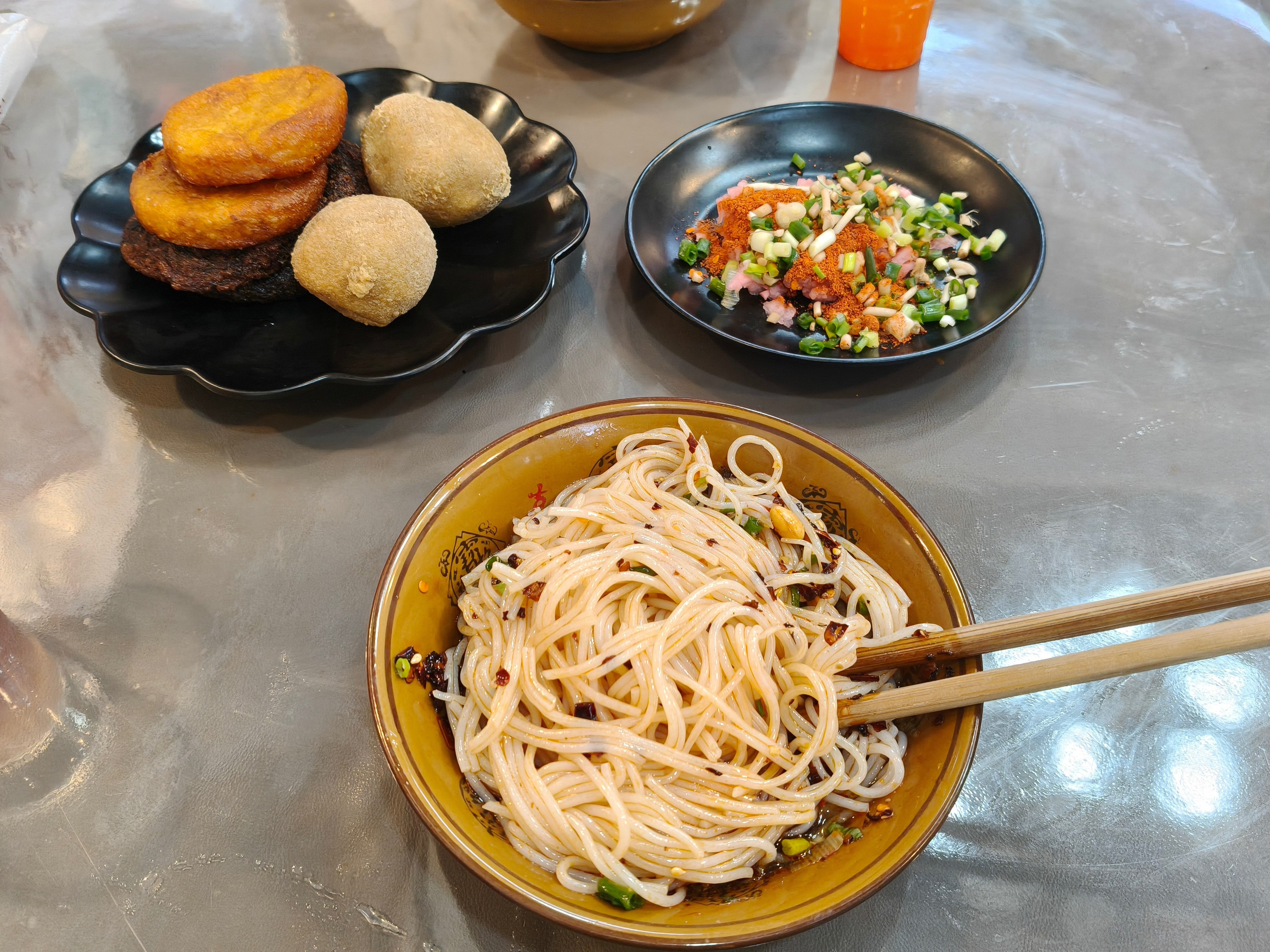 很好吃就是很辣