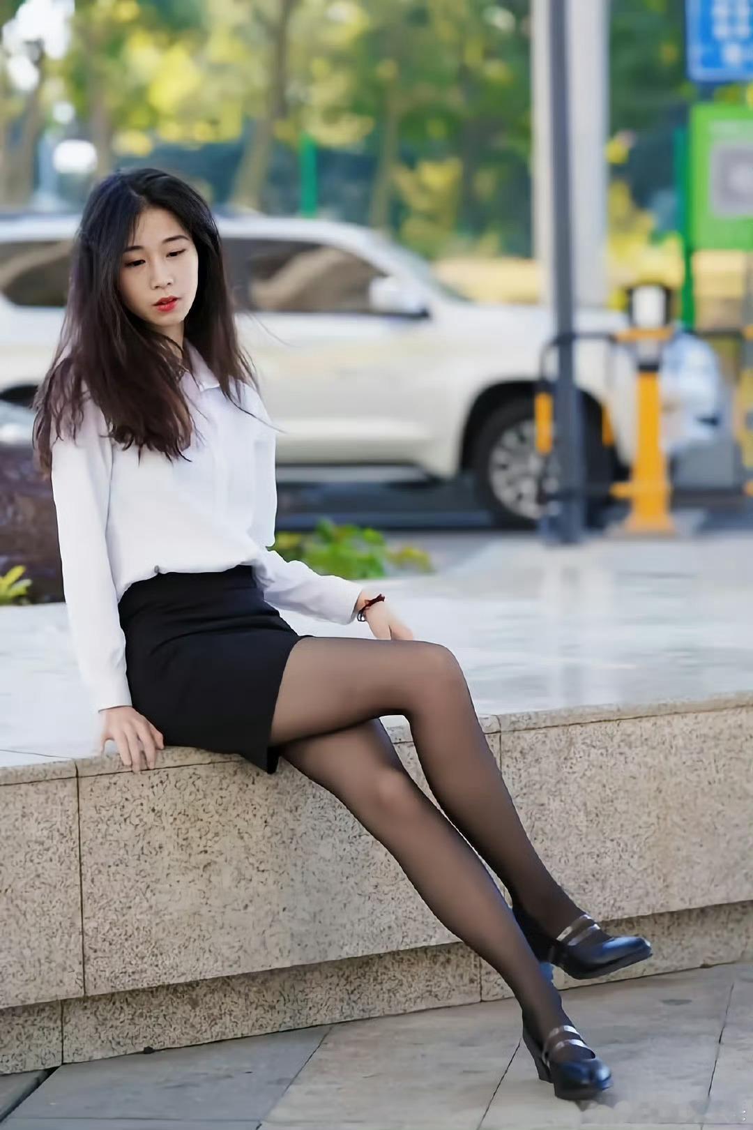 轻熟女神范儿日常穿搭街拍走秀